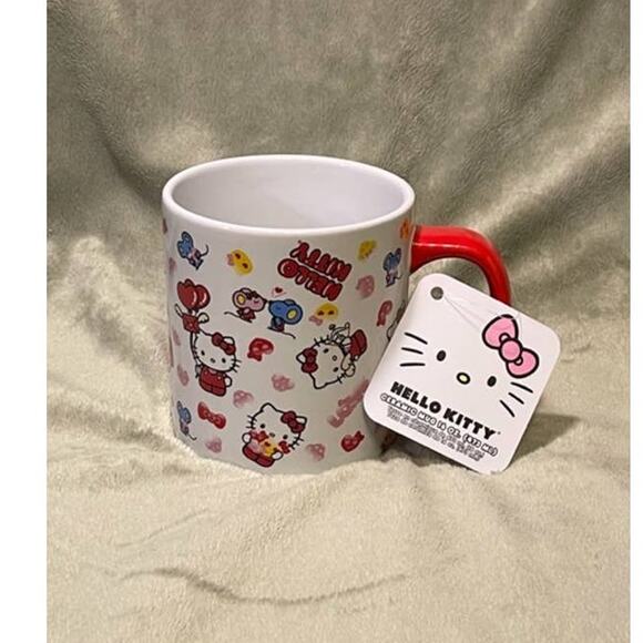 Hello Kitty Hearts & Love 16oz Ceramic Coffee Mug- NEW - Picture 3 of 6